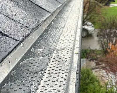 leaf guard eavestrough
