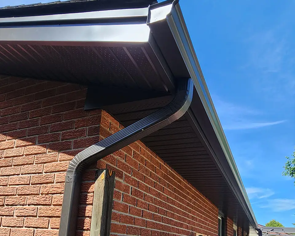 Soffit photo 3
